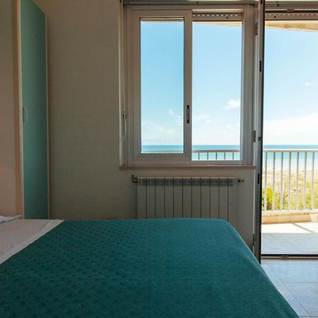 Hotel Perrozzi Васто Стая снимка